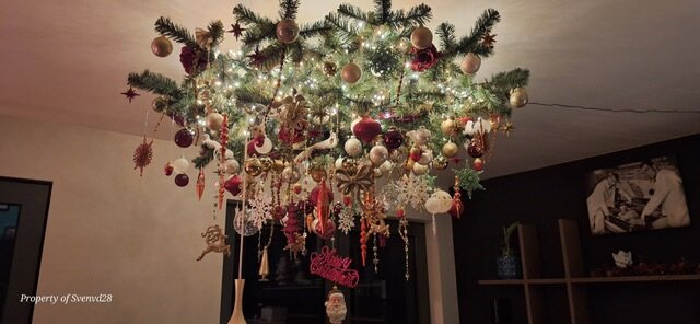 New York - Plafond kunstkerstboom - rond 160 cm - met Brandcertificaat - Ophangoog