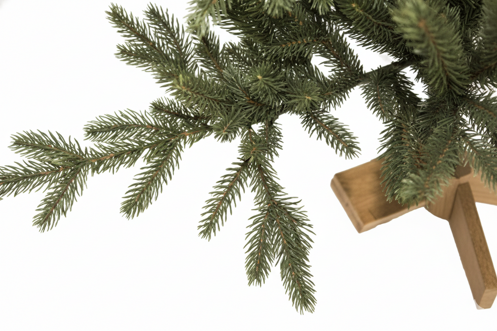 Our Nordic Christmas Arkansas - Kunstkerstboom - 213 cm - donkergroen - houten voet