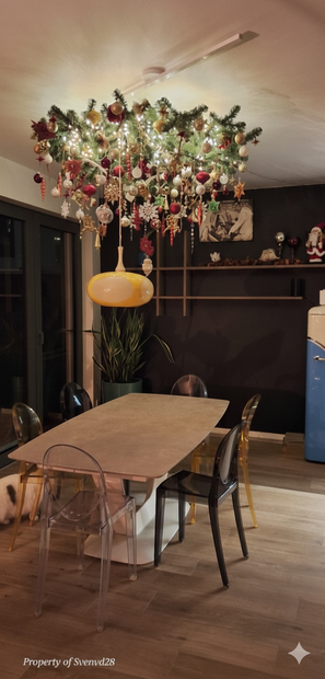 New York - Plafond kunstkerstboom - rond 120 cm - met Brandcertificaat - Ophangoog